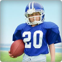 Child with football helmet to avoid concussions