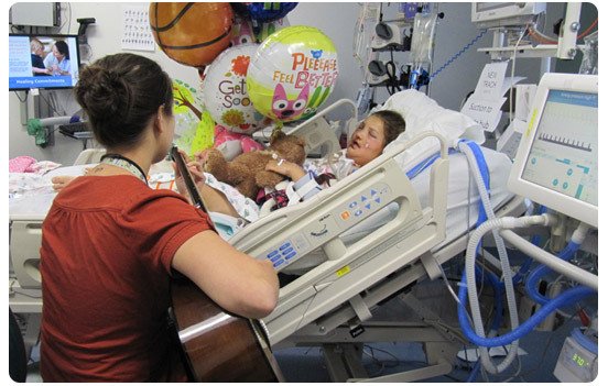 Bedside Music Therapy with guitar