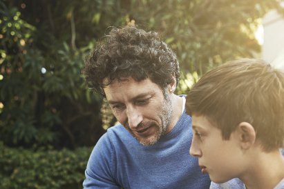 father and son talk about drugs